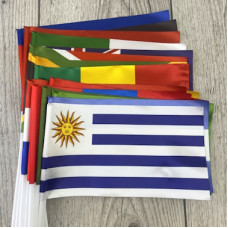 Прапорці з гербами або логотипами компаній Прапорці з гербами або логотипами компаній