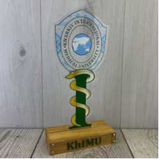 Статуетка нагородна з акрилу для Харківського Інтернаціонального Медичного Університету