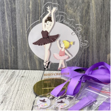 Комплект нагородний - акрилові статуетка та медаль для випускниць школи танців