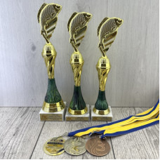 Статуетки нагородні для змагань з риболовлі фідером Статуетки нагородні для змагань з риболовлі фідером