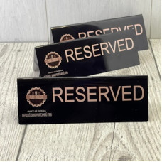 Табличка для резервування столика Перший Закарпатський Паб Табличка для резервування столика Перший Закарпатський Паб