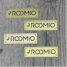 Таблички металеві для брендування меблів