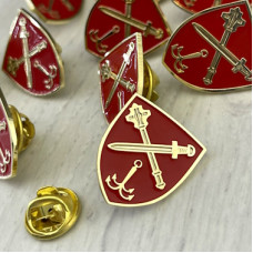 Значок металевий з травленням із кріпленням "метелик" Значок металевий з травленням із кріпленням "метелик"